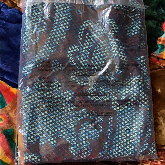 Lularoe Cassie Large NEW with tags - Picture 2 of 2